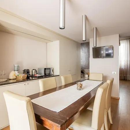 Apartment Gold *